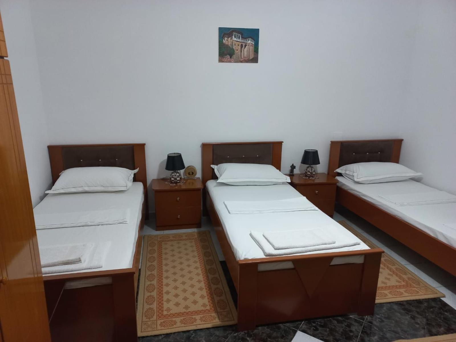 Guest House Bumbli เบราท ห้อง รูปภาพ