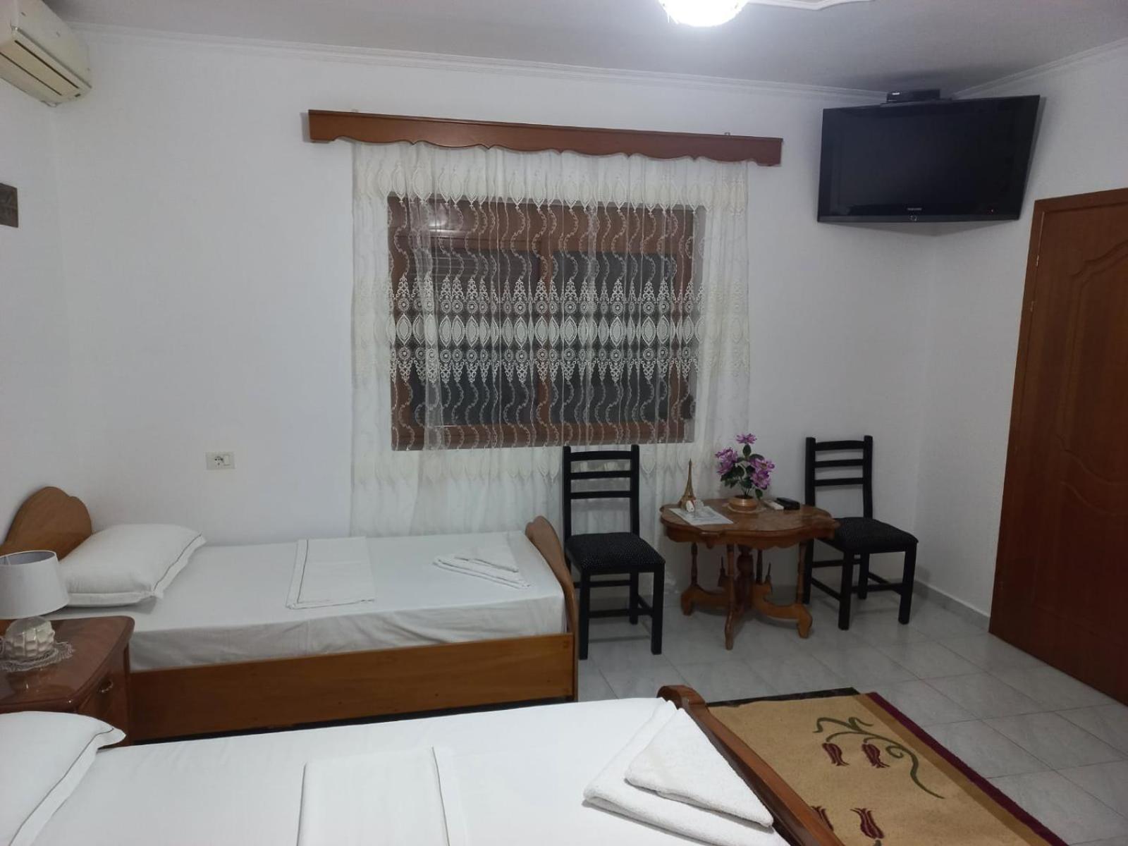 Guest House Bumbli เบราท ห้อง รูปภาพ